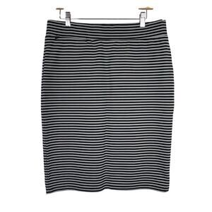 Toad & Co L PASEO Black Gray Stripe Stretchy Pull On Women's Skirt Outdoors